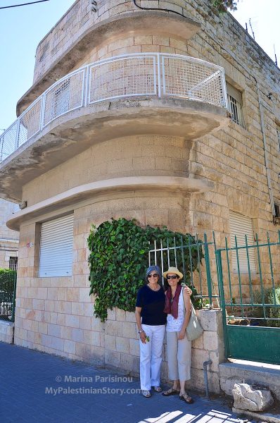 Ellie Louisidou and her daughter in front of the house where Ellie was born and raised in Baq’a – 2014